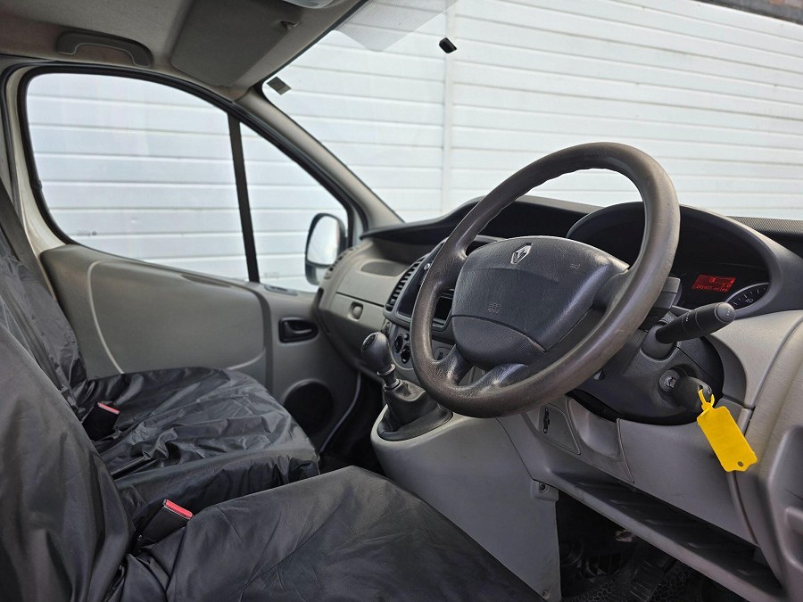 2013 Renault Trafic photo 13