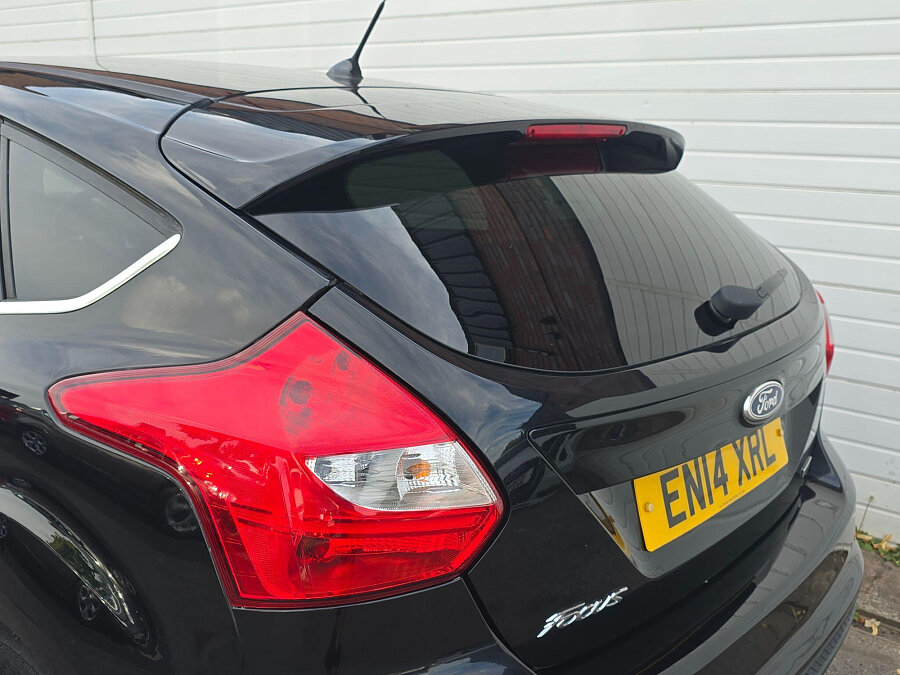 2014 Ford Focus photo 12