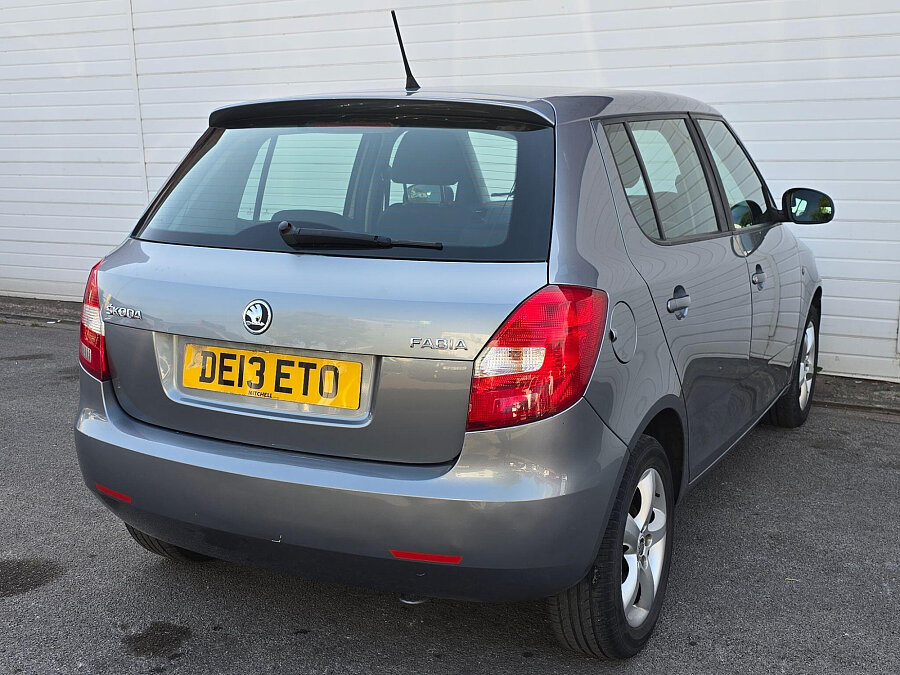 2013 Skoda Fabia photo 8
