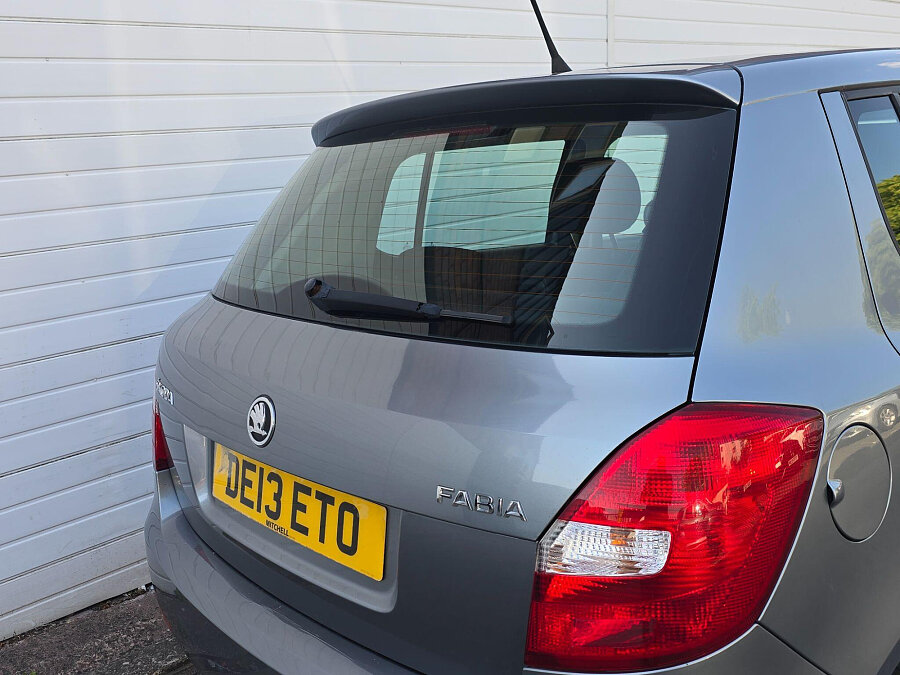 2013 Skoda Fabia photo 13