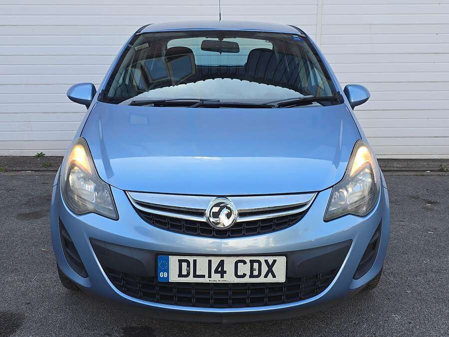 Vauxhall Corsa photo 2