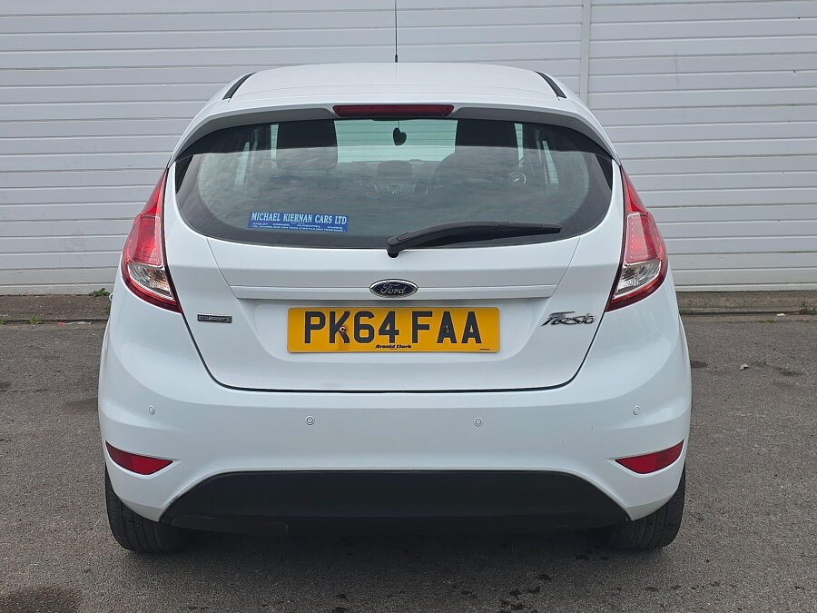 2015 Ford Fiesta photo 6