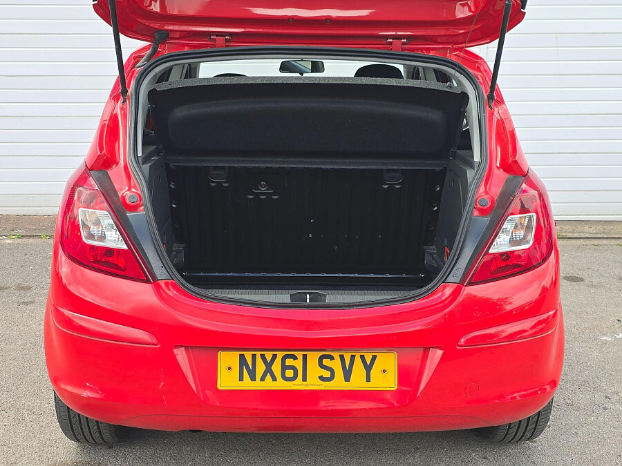2011 Vauxhall Corsa photo 7