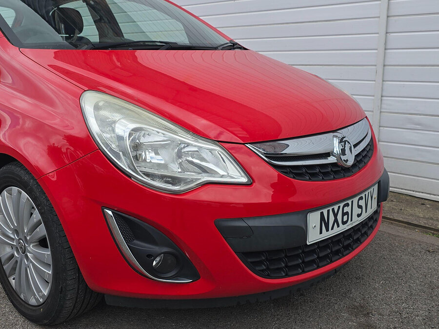 2011 Vauxhall Corsa photo 10
