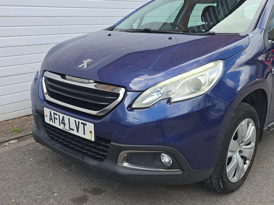 2014 Peugeot 2008 photo 11