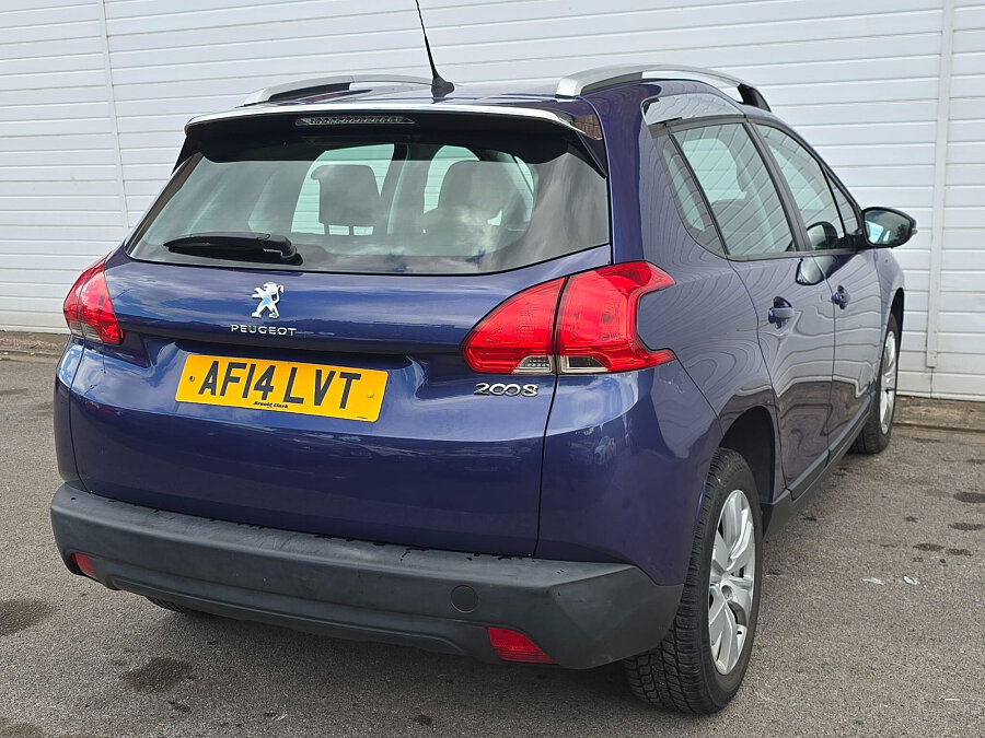 2014 Peugeot 2008 photo 8