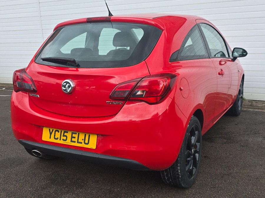2015 Vauxhall Corsa photo 9
