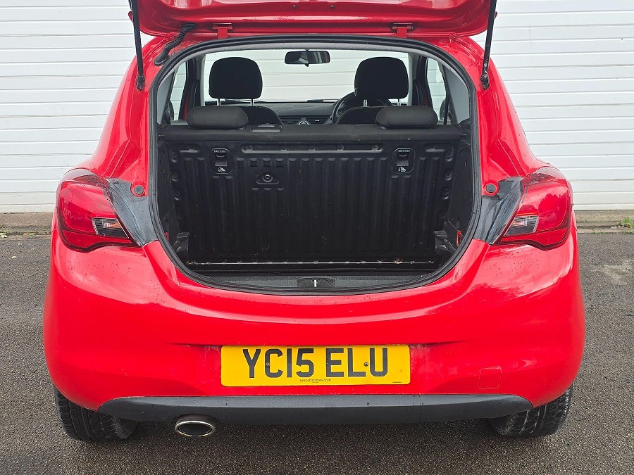 2015 Vauxhall Corsa photo 8