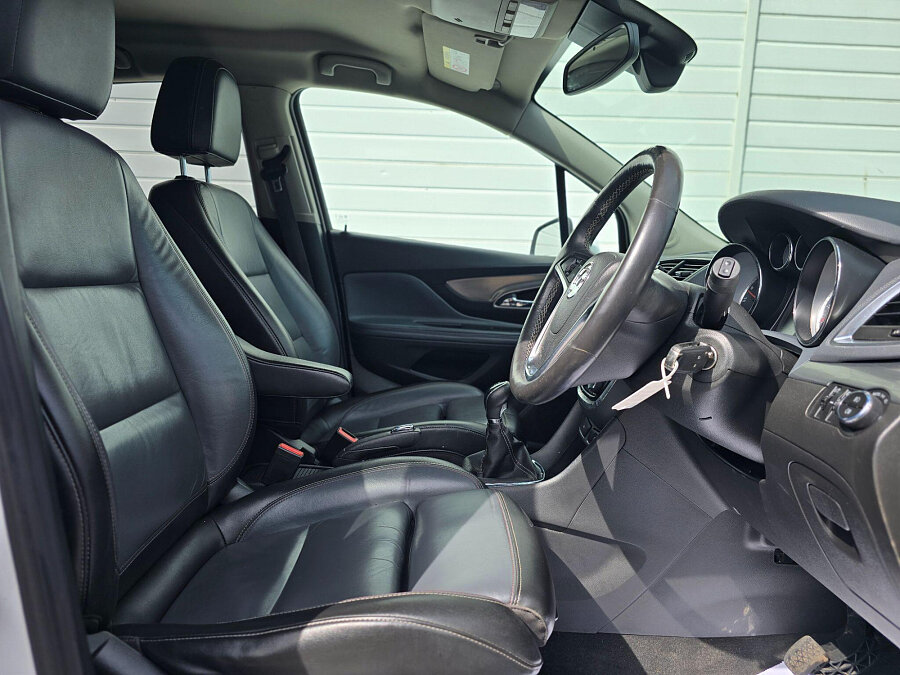 2015 Vauxhall Mokka photo 14