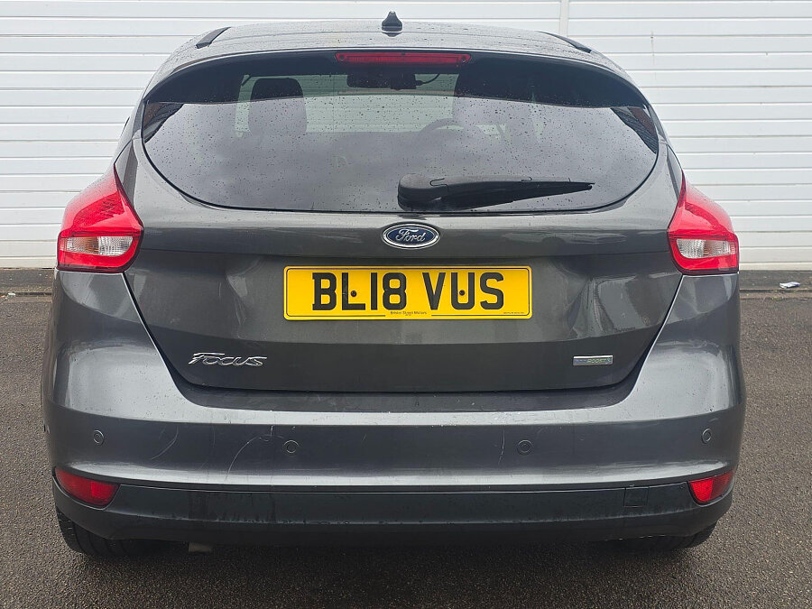 2018 Ford Focus photo 6