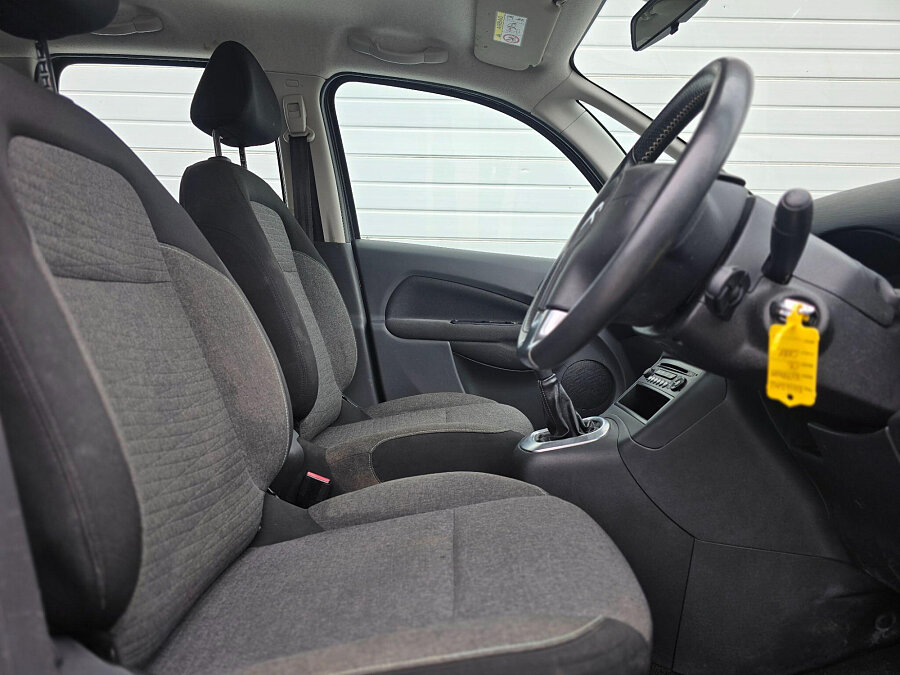 2016 Citroen C3 Picasso photo 14