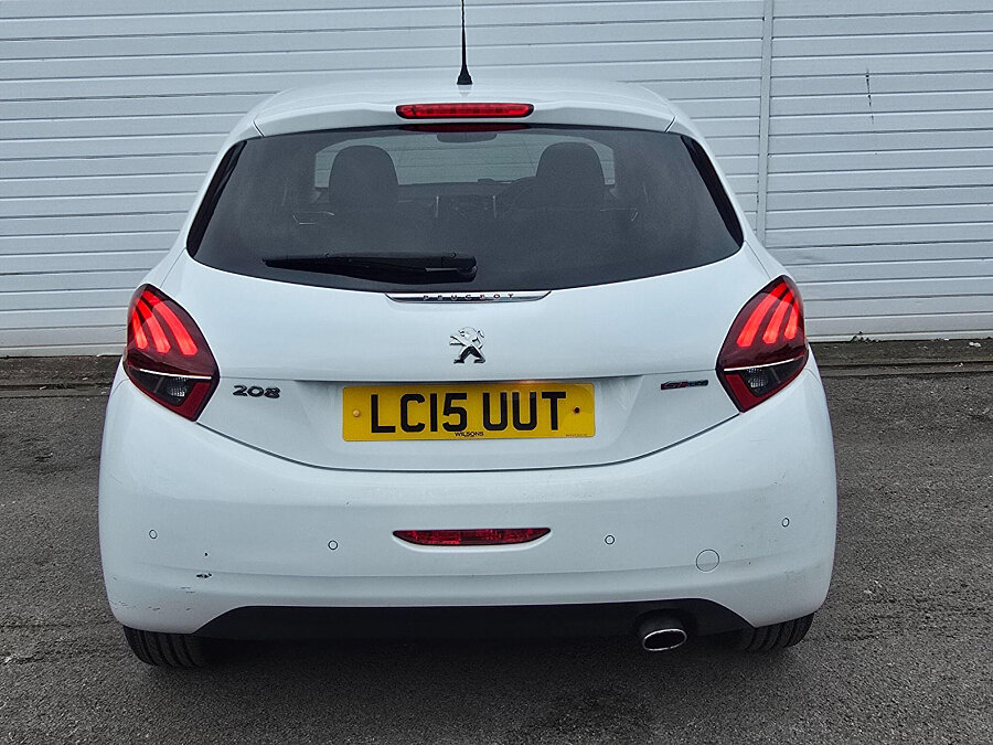 2015 Peugeot 208 photo 6