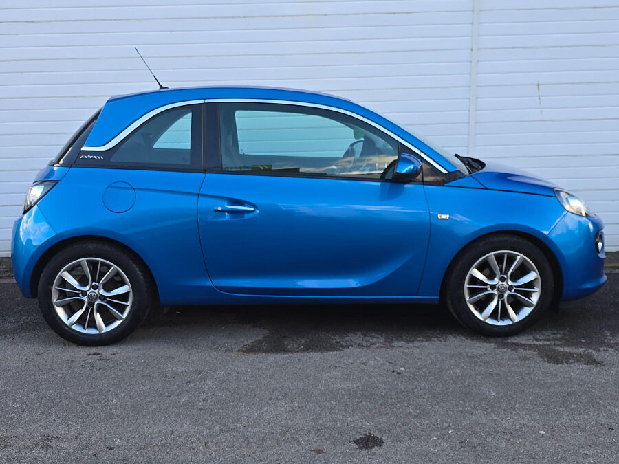 2015 Vauxhall ADAM photo 9