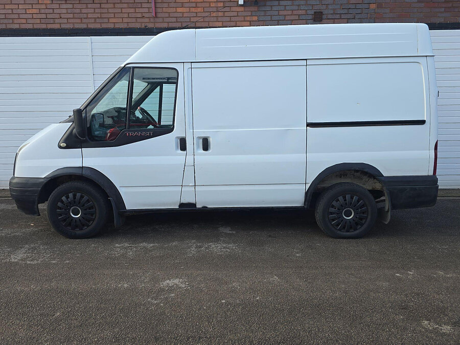 2011 Ford Transit photo 4
