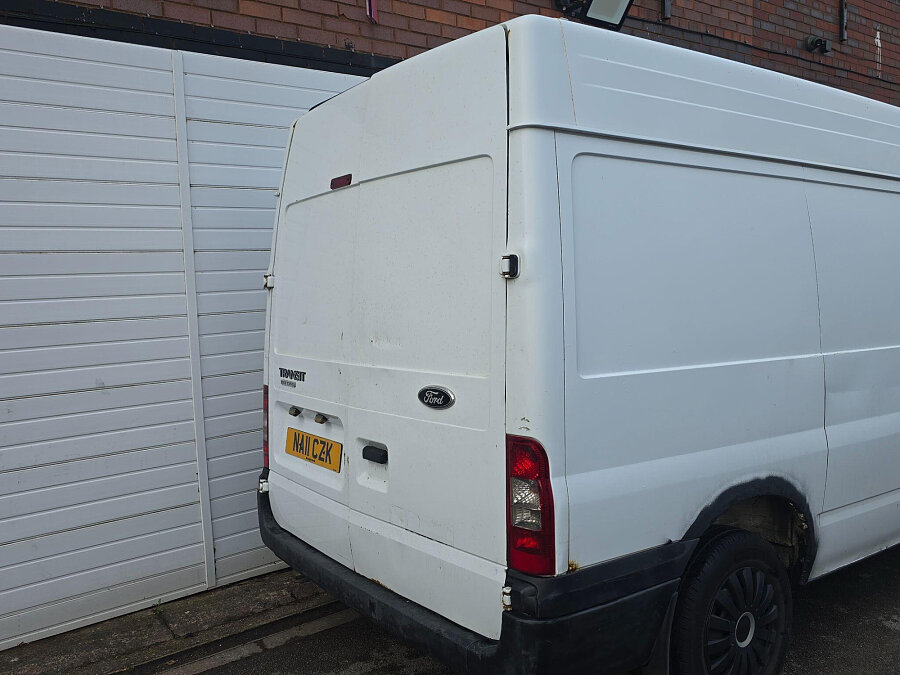 2011 Ford Transit photo 10