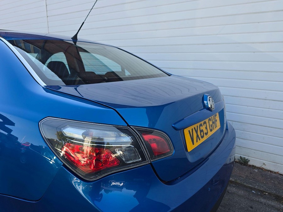 2013 MG MG6 photo 12