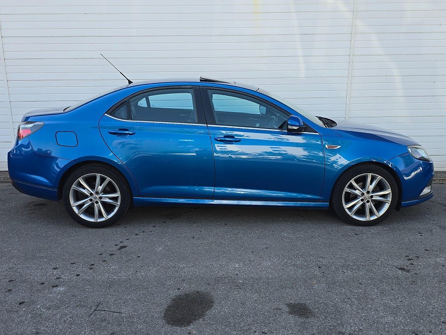 2013 MG MG6 photo 9