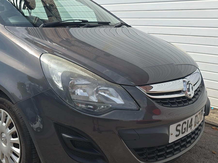 2014 Vauxhall Corsa photo 10