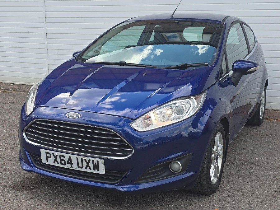 2014 Ford Fiesta photo 3
