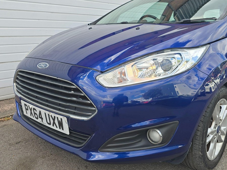 2014 Ford Fiesta photo 10