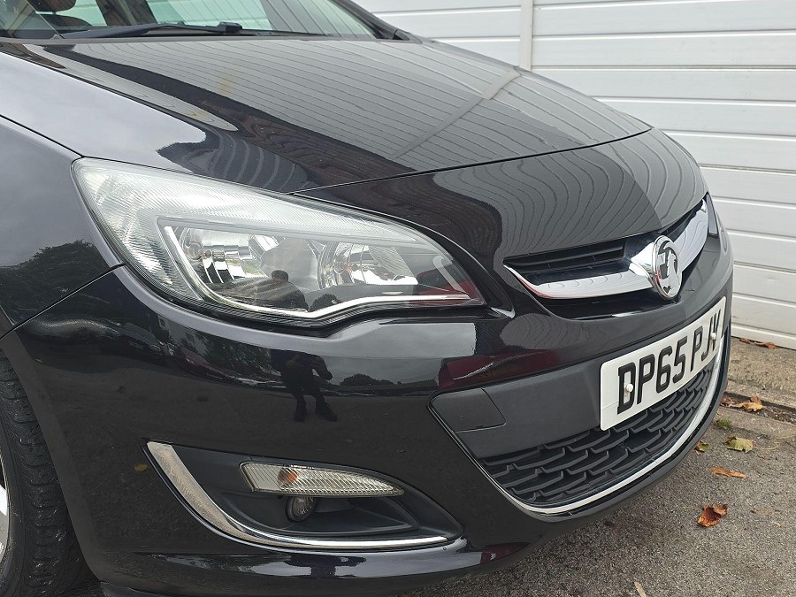 2015 Vauxhall Astra photo 10