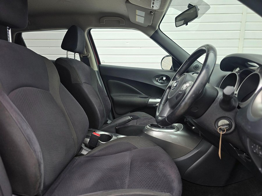 2011 Nissan Juke photo 14