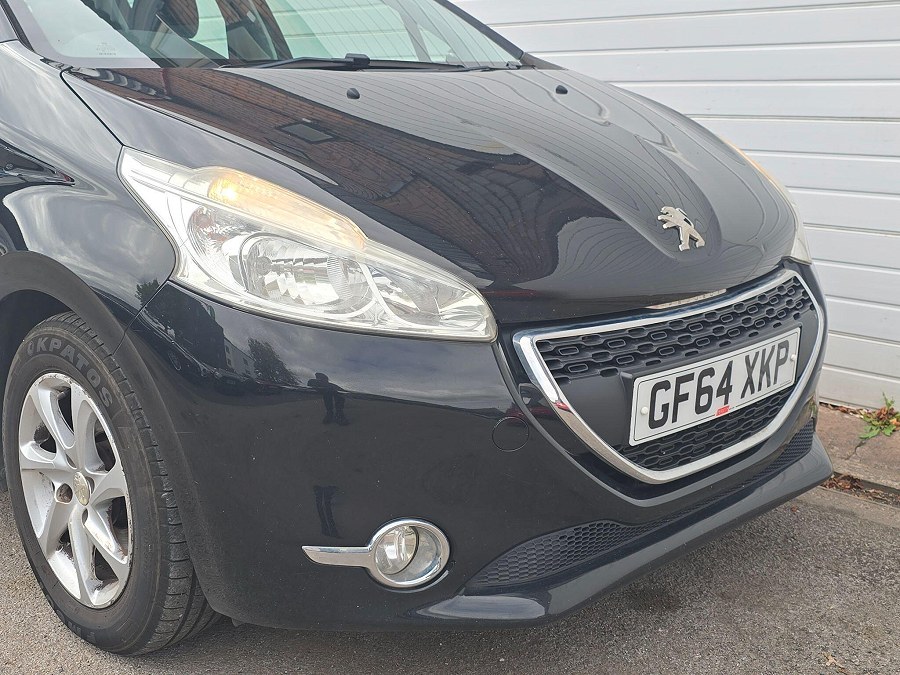2014 Peugeot 208 photo 10