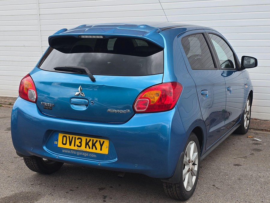 2013 Mitsubishi Mirage photo 8