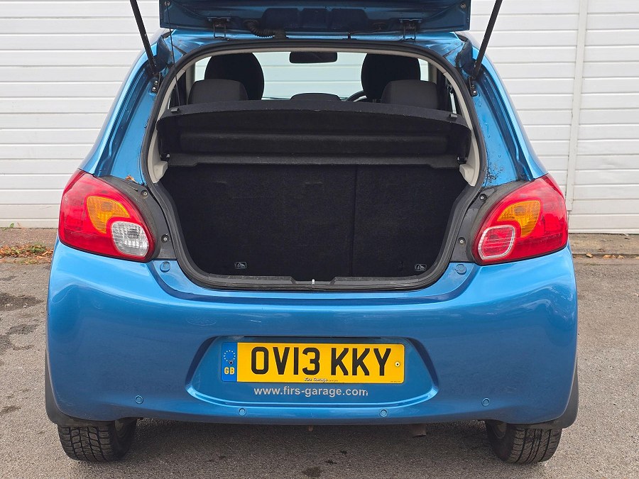 2013 Mitsubishi Mirage photo 7