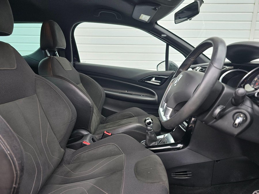 2016 DS AUTOMOBILES DS 3 photo 14