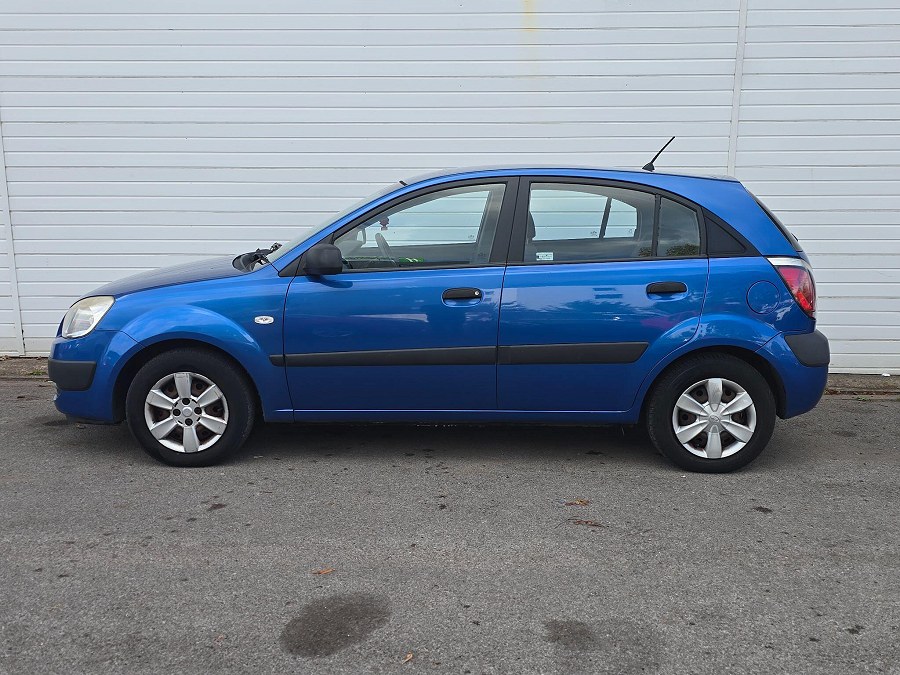 2007 Kia Rio photo 4