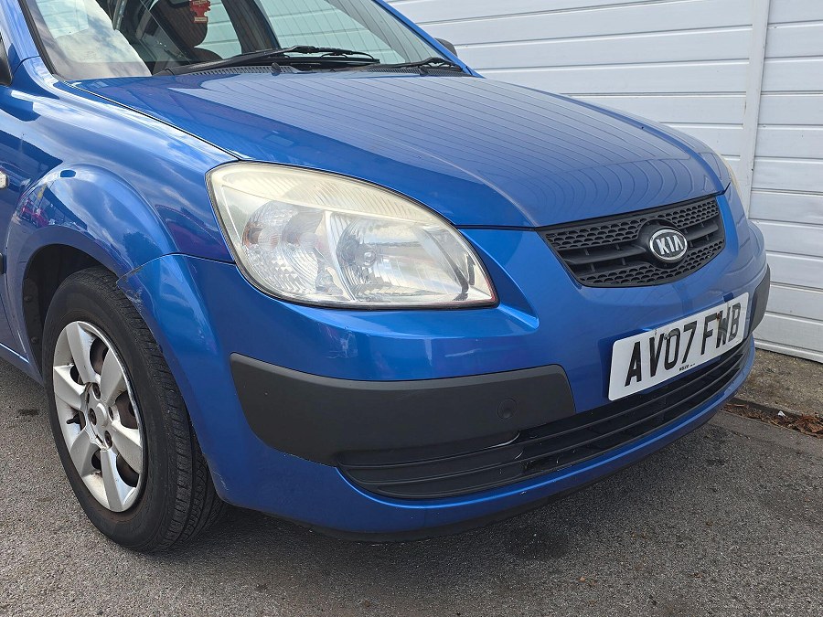 2007 Kia Rio photo 10