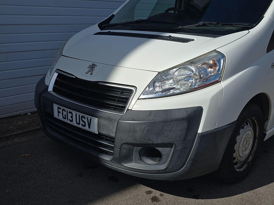 2013 Peugeot Expert photo 10