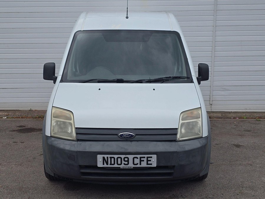 Ford Transit Connect photo 2