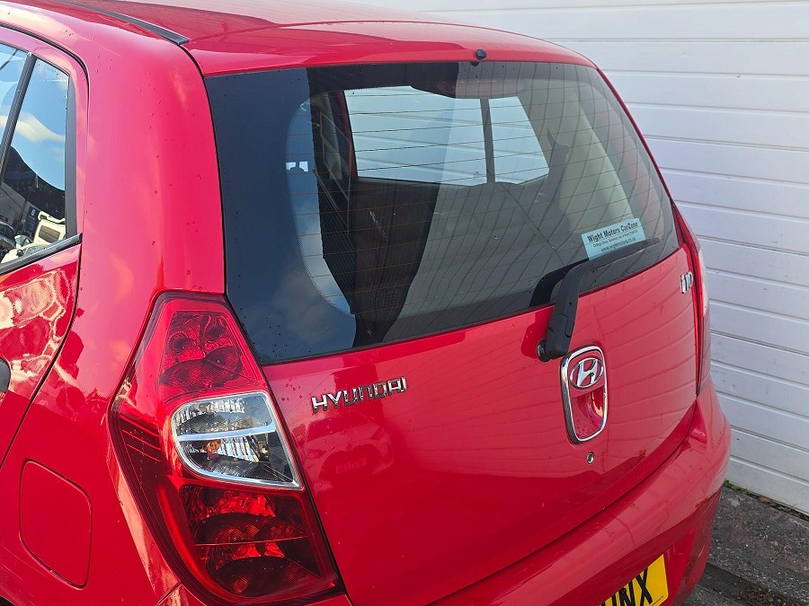 2011 Hyundai i10 photo 12