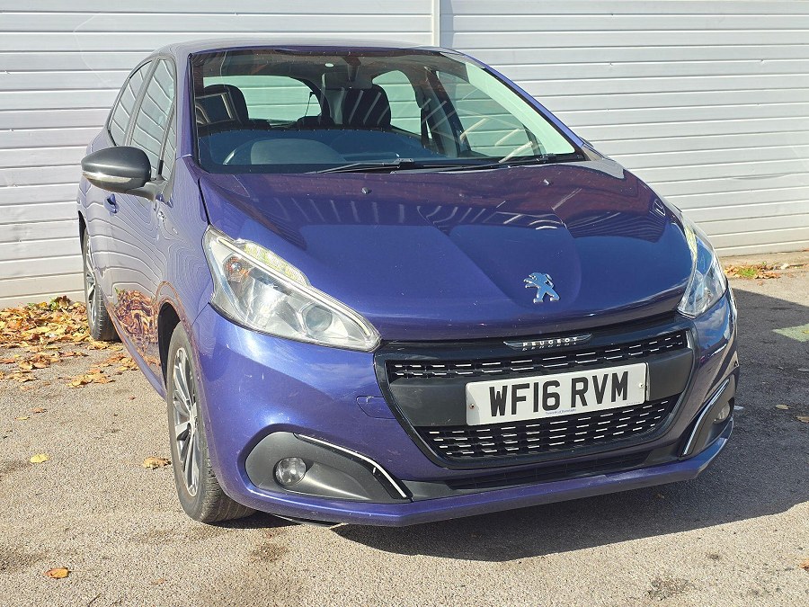 Peugeot 208