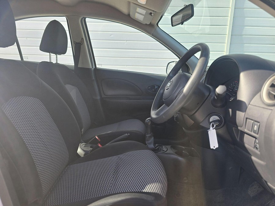 2013 Nissan Micra photo 14