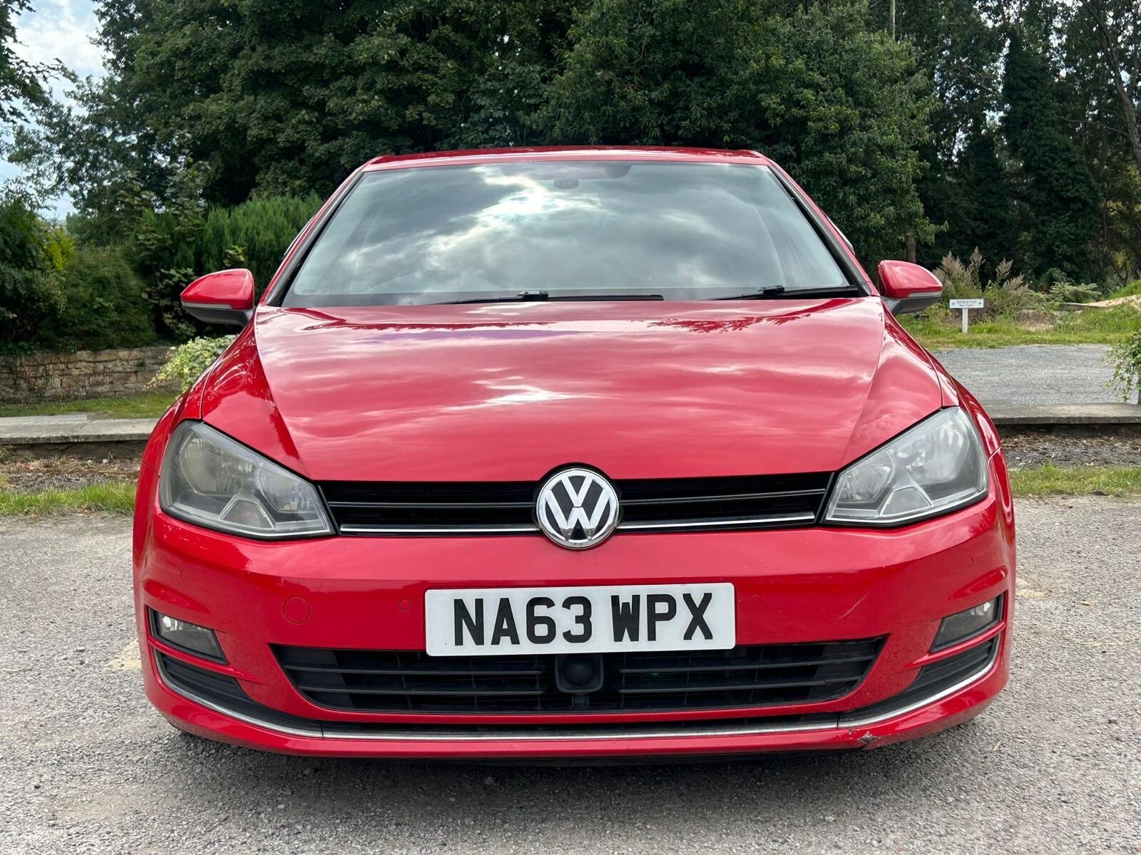 2013 Volkswagen Golf image 8