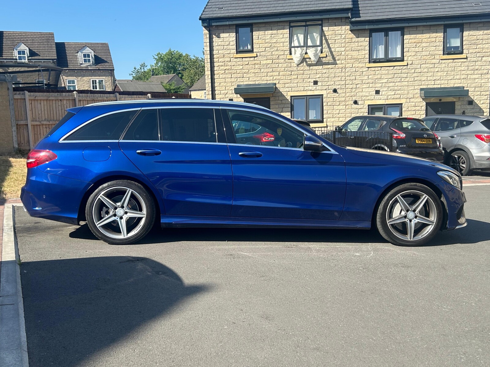 2015 Mercedes-Benz C Class image 2