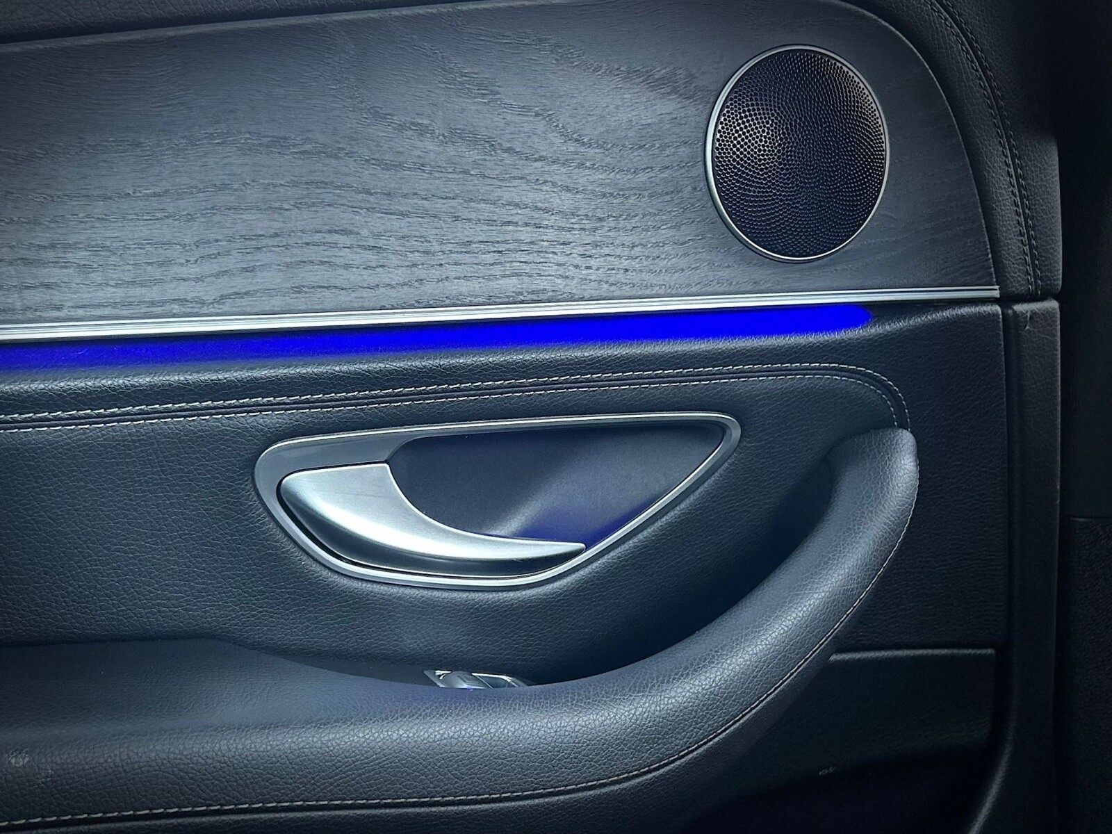 2017 Mercedes-Benz E Class image 19