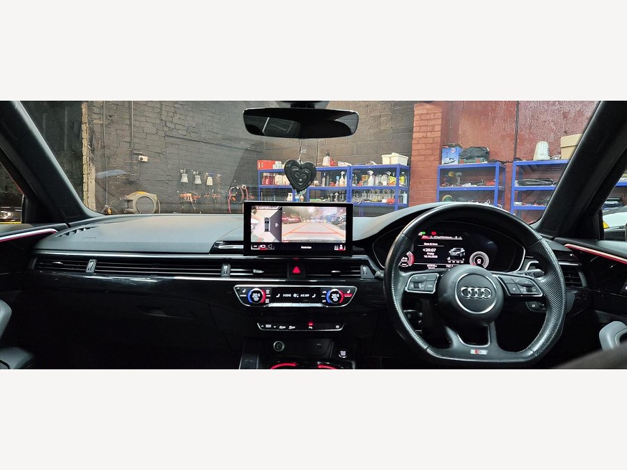 2023 Audi A4 photo 9