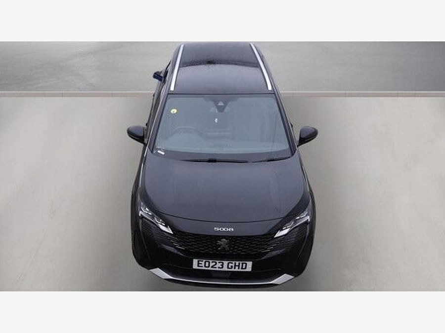 2023 Peugeot 5008 photo 7