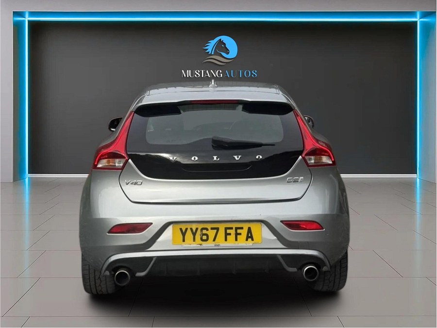 2016 Volvo V40 photo 7
