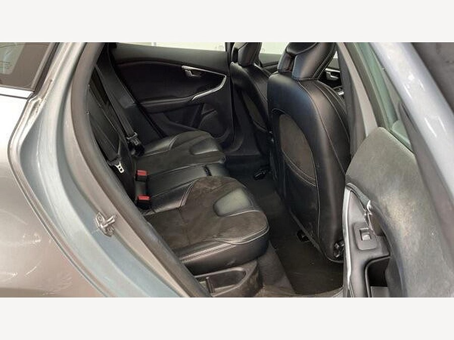 2016 Volvo V40 photo 10