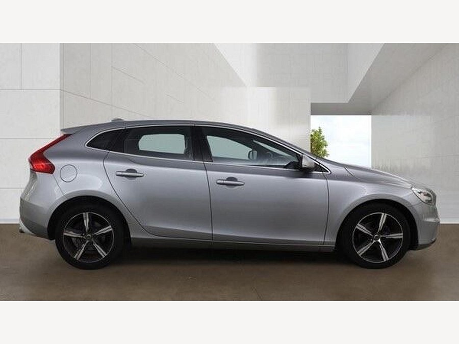 2016 Volvo V40 photo 7