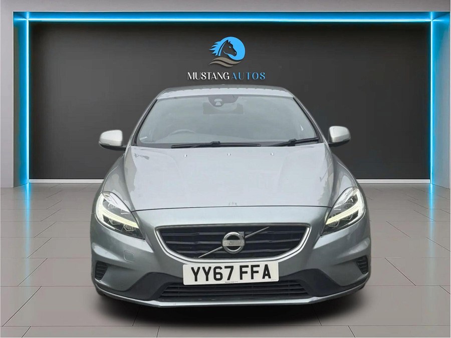2016 Volvo V40 photo 2