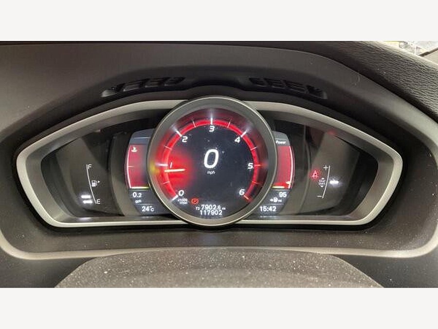 2016 Volvo V40 photo 12