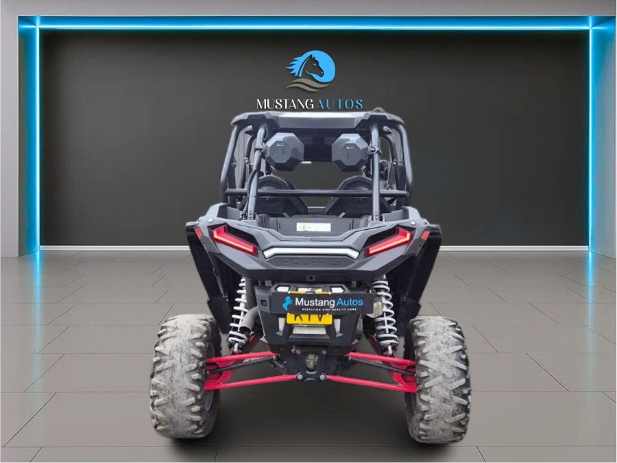 Polaris RZR photo 5