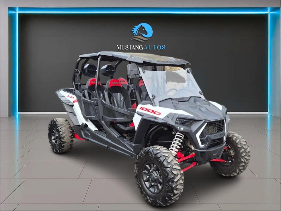 Polaris RZR photo 2