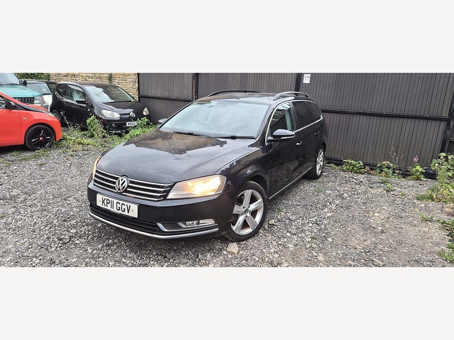 2011 Volkswagen Passat photo 6